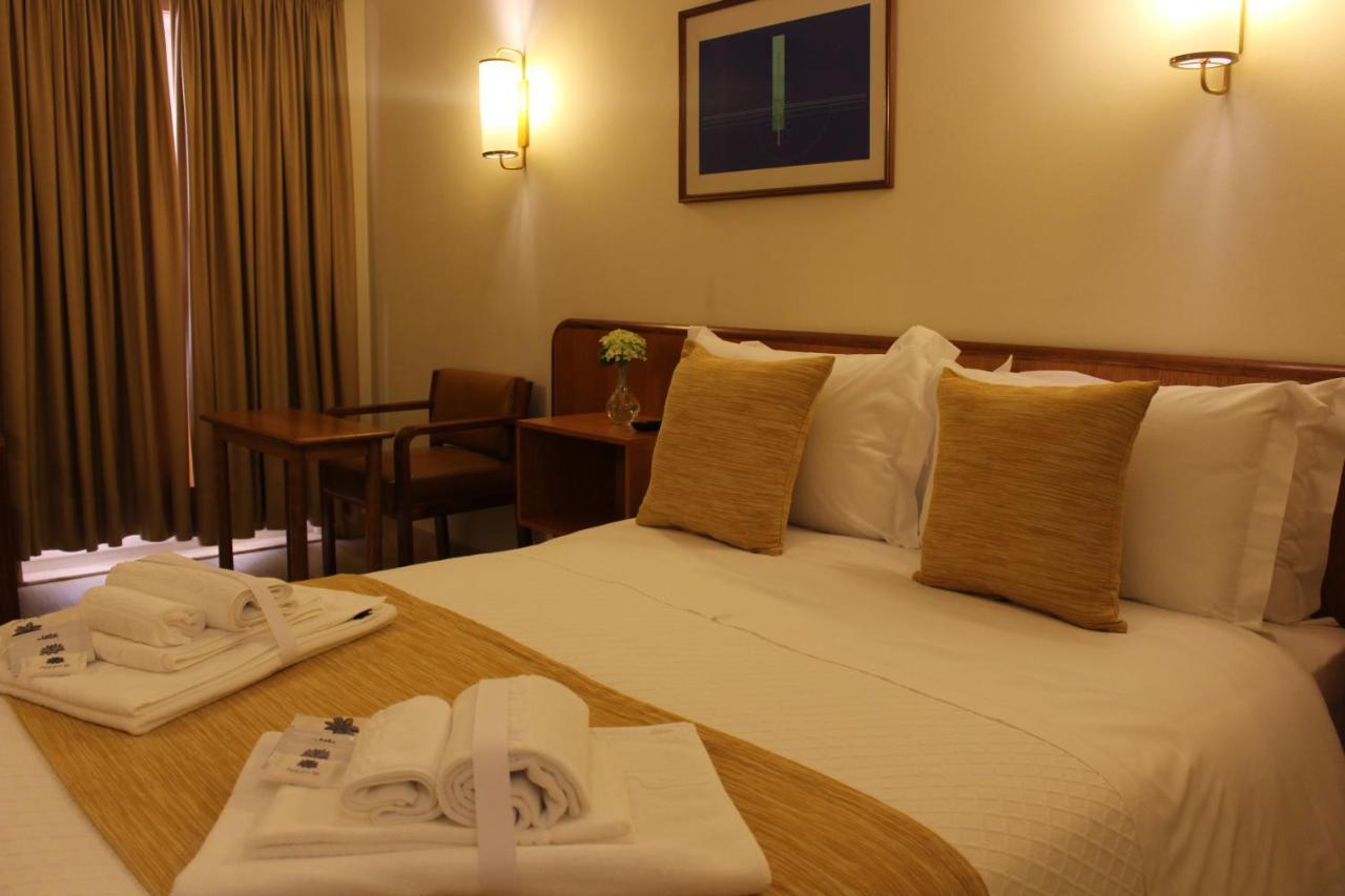 Double or Twin Room Garden View
