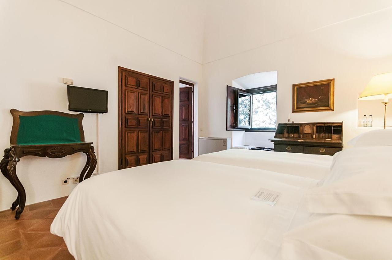 Standard Double Room,1006718446:JPEG