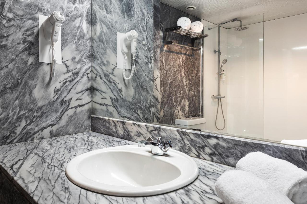 Quarto Twin