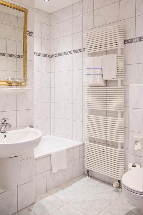 Twin Room with Balcony