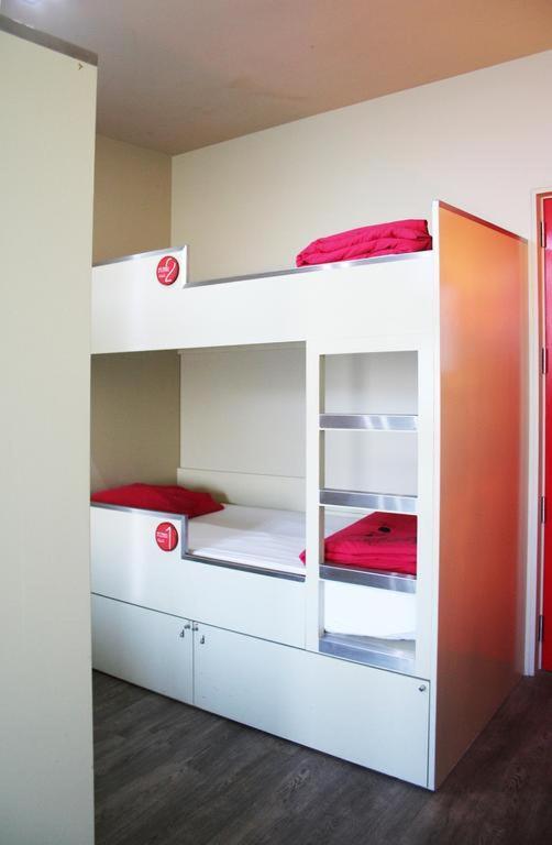 Bed 6-Bed Dormitory Room,240242409:JPEG