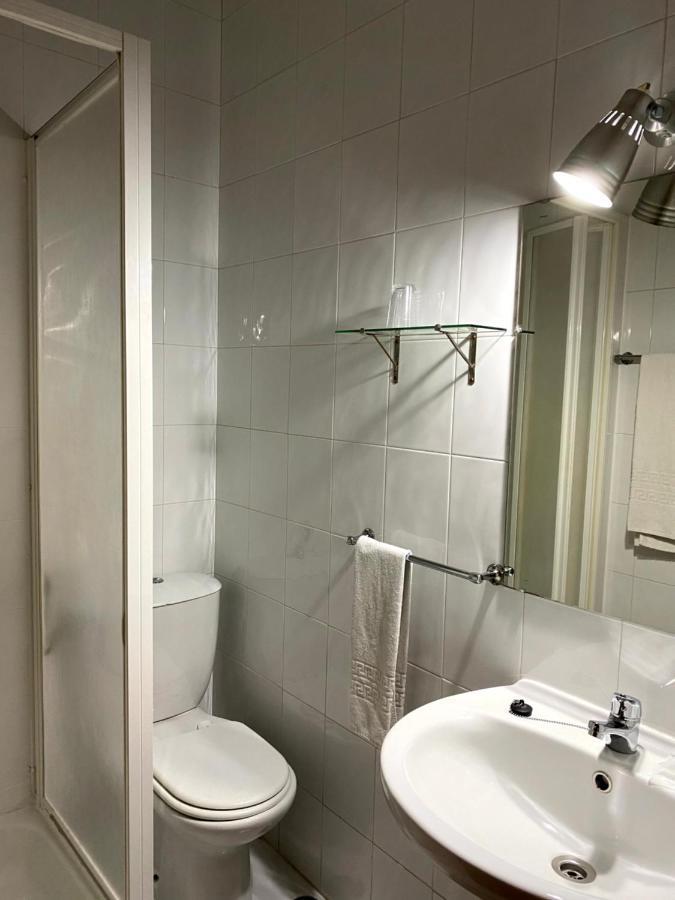 Single Room,1030239328:JPEG