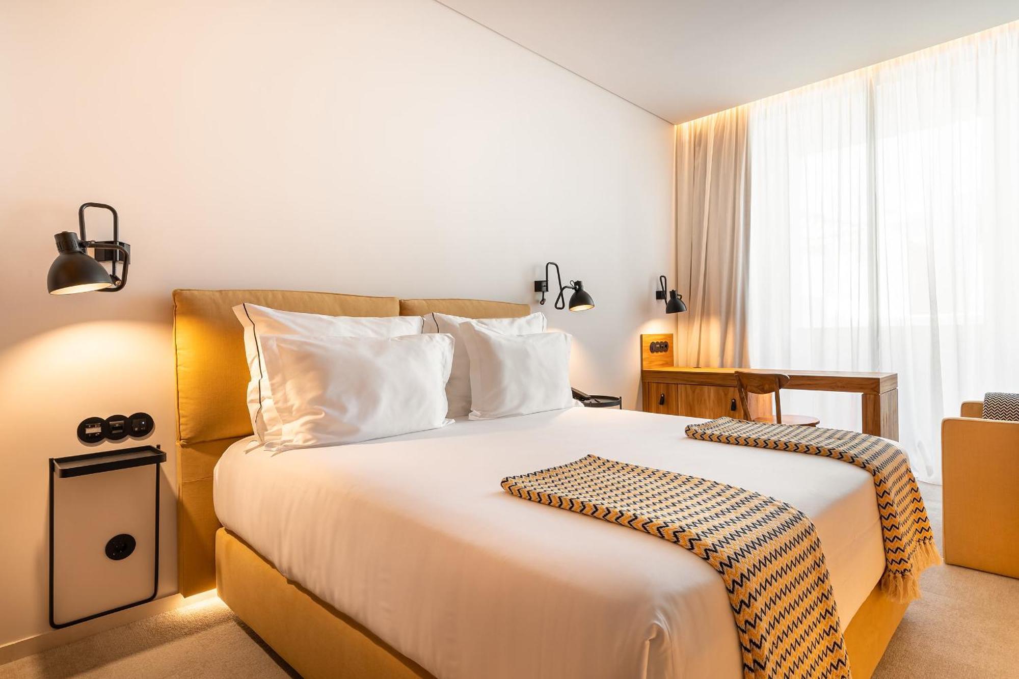 Quarto Standard com Cama de Casal ou 2 de Solteiro