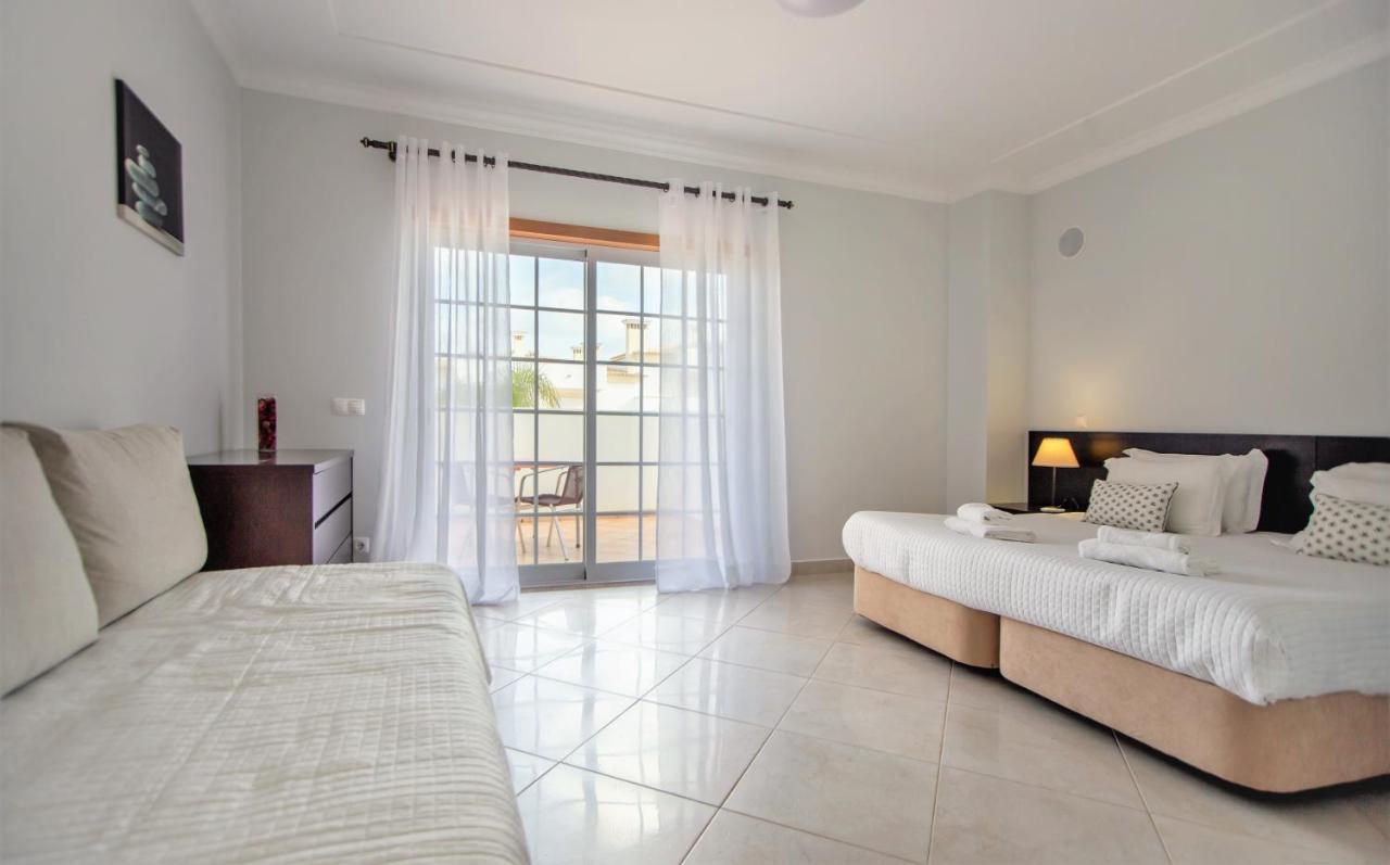 Villa con 3 Camere da Letto