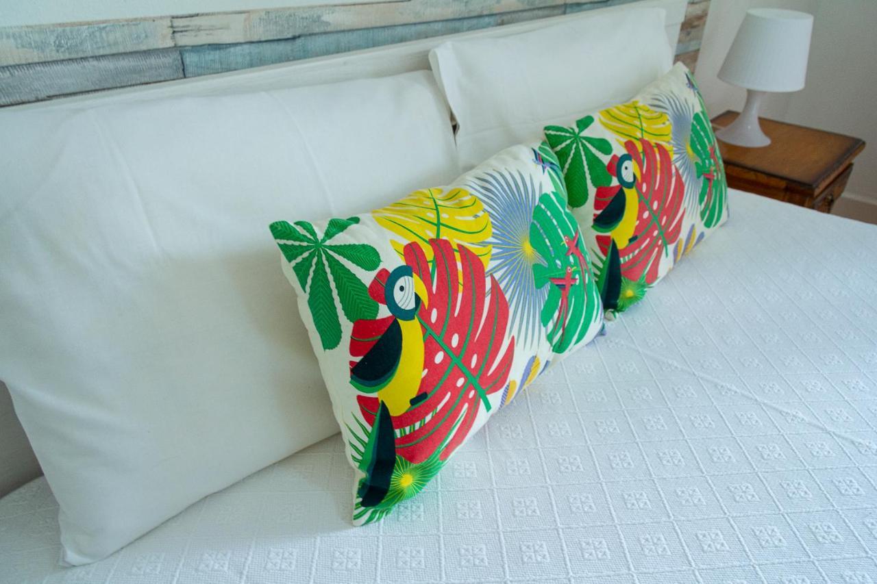 Quarto Duplo com Banheiro Compartilhado