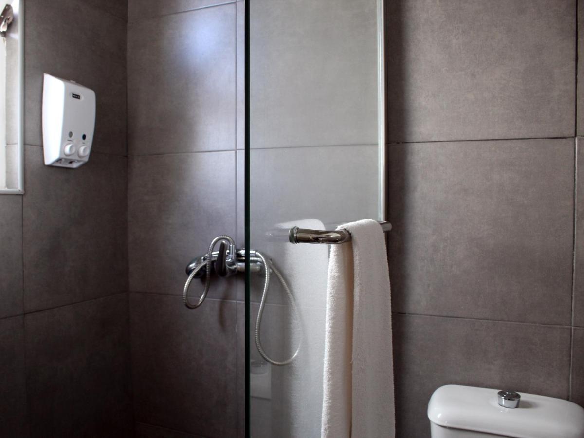 Standard Family Room,1395182396:JPEG