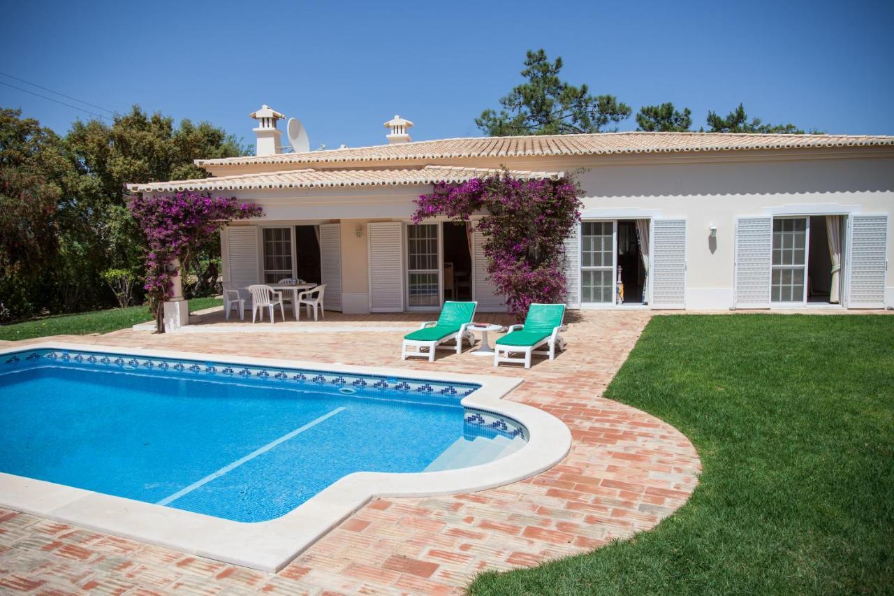 Freistehende Villa mit 3 Schlafzimmern und eigenem Pool