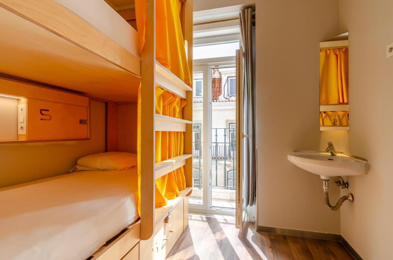 Bed in 5-Bed Female Dormitory Room,1099127943:JPEG