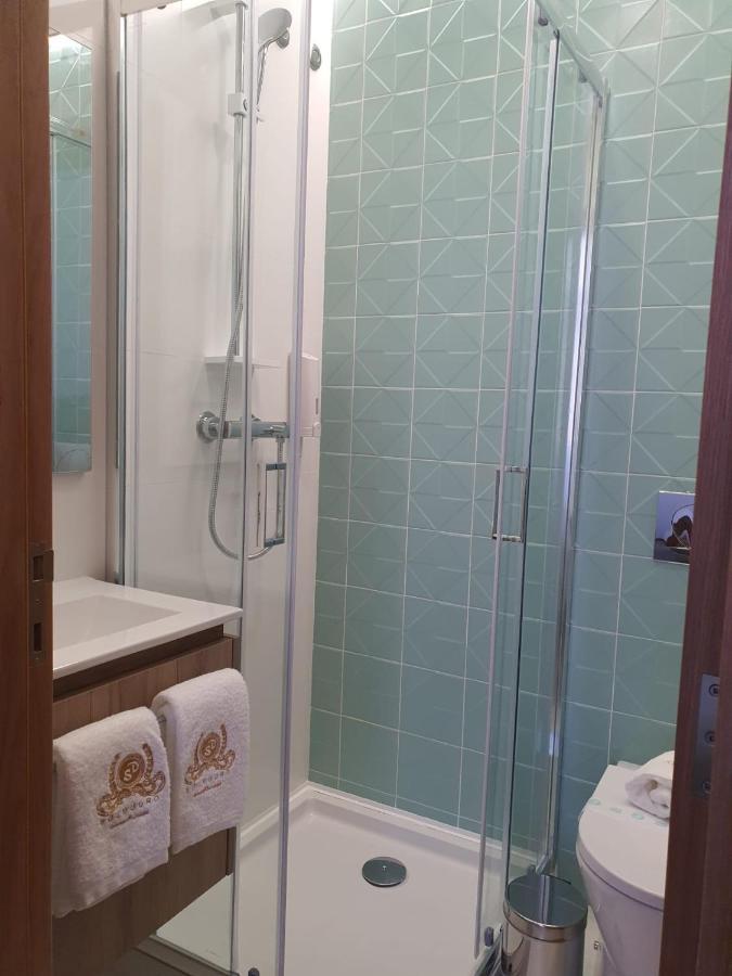 Chambre Double avec Salle de Bains Privative