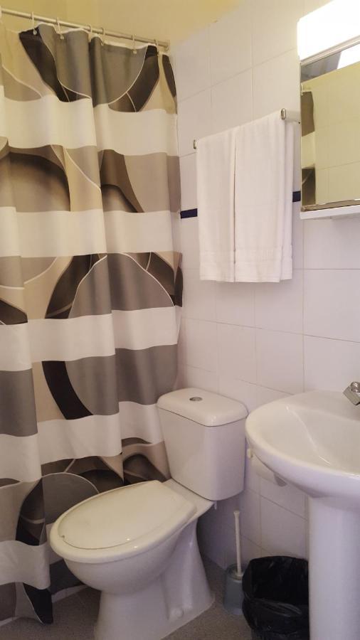 Quarto Triplo com Casa de Banho