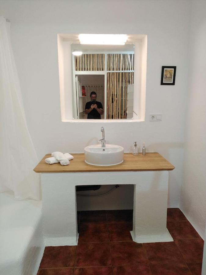 Quarto Duplo com Casa de Banho Privativa