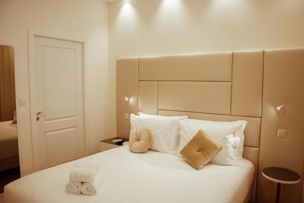 Classic Comfort Room