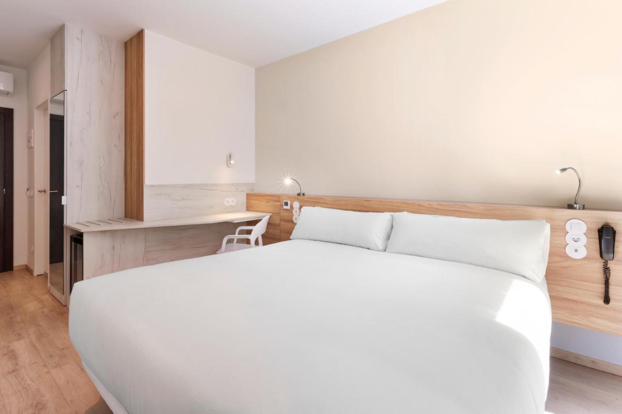 Quarto Duplo