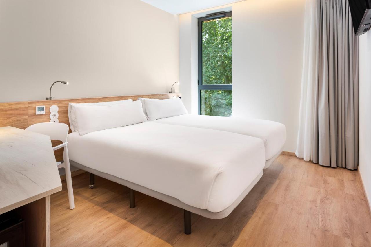 Quarto Twin