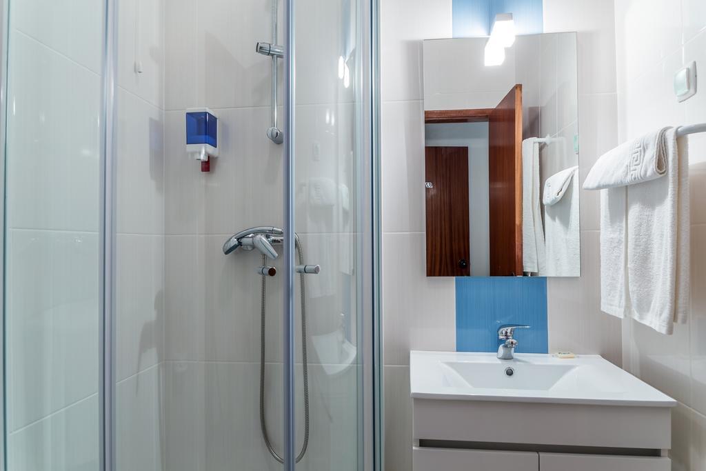 Quarto Twin com Varanda