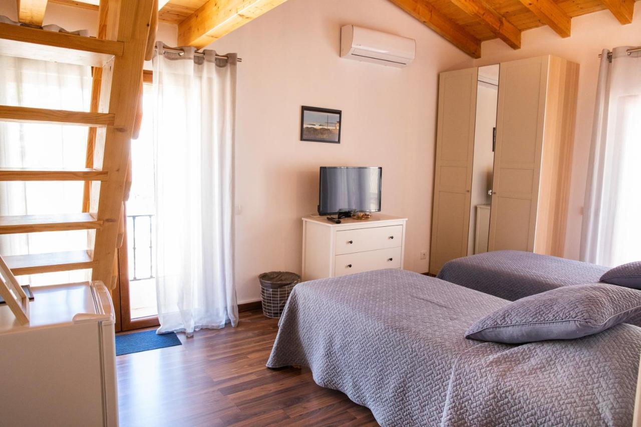 Dreibettzimmer
