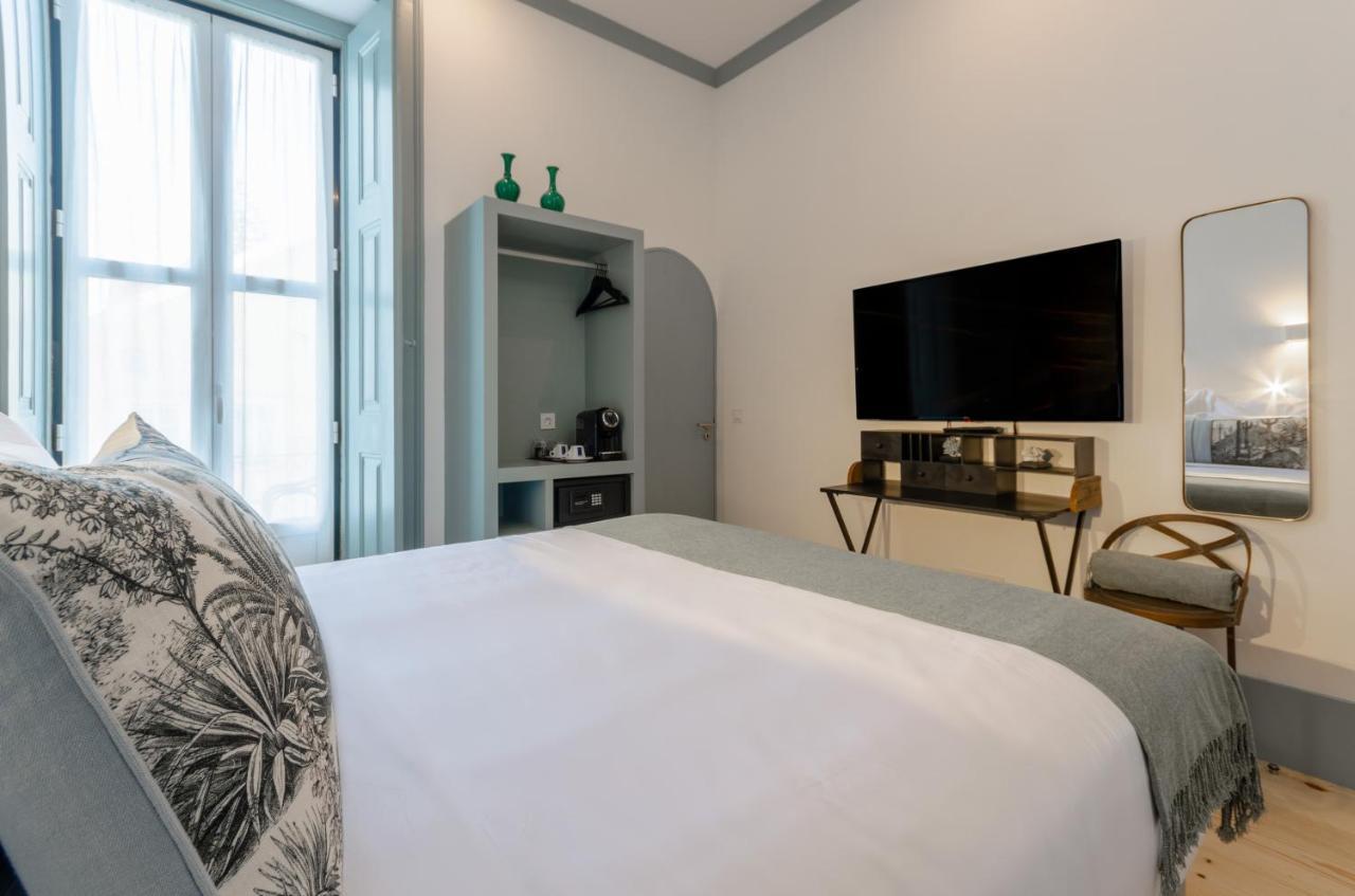 Quarto Superior com Varanda e Vista da Cidade