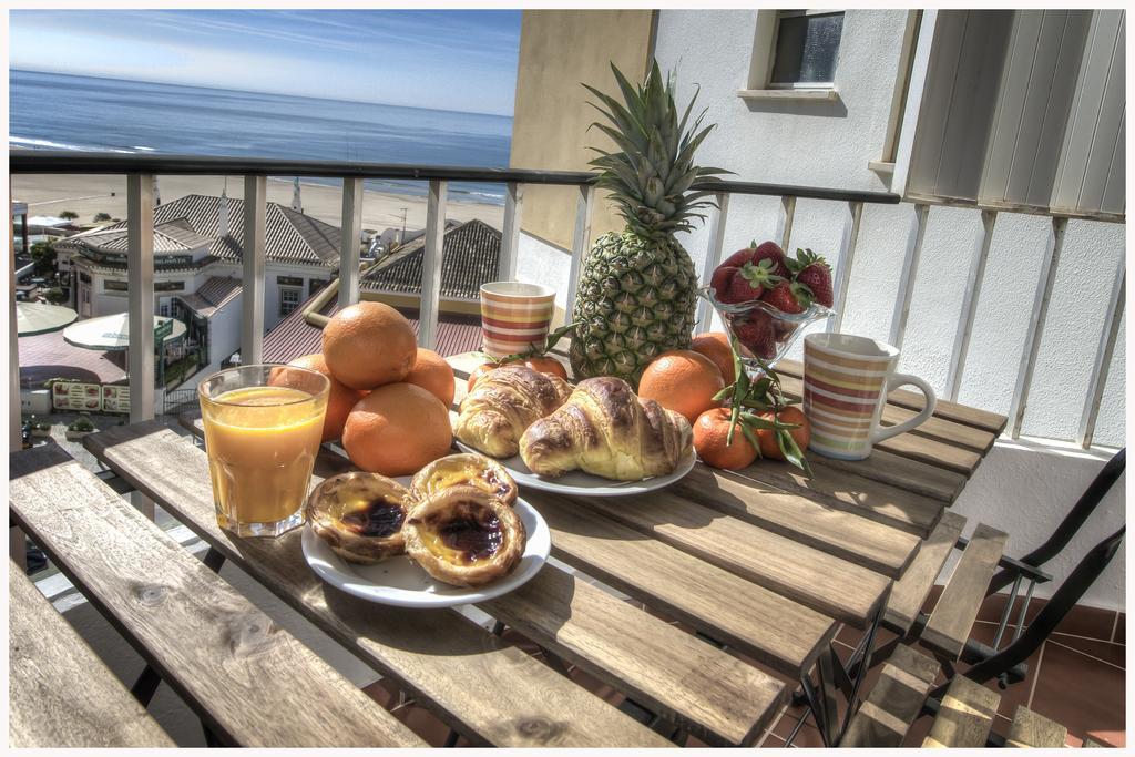 Three-Bedroom Apartment with Sea View,118597684:JPEG