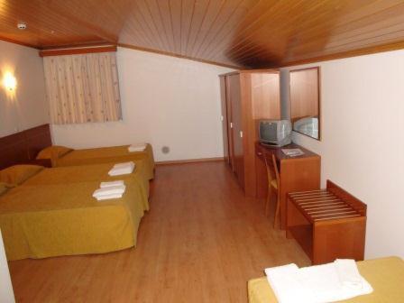 Family Room,917129479:JPEG