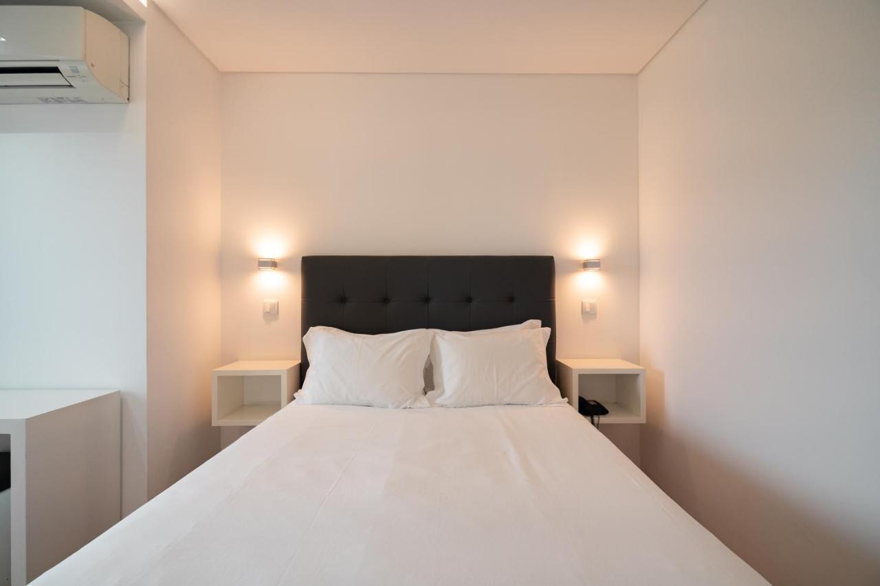 Quarto Duplo