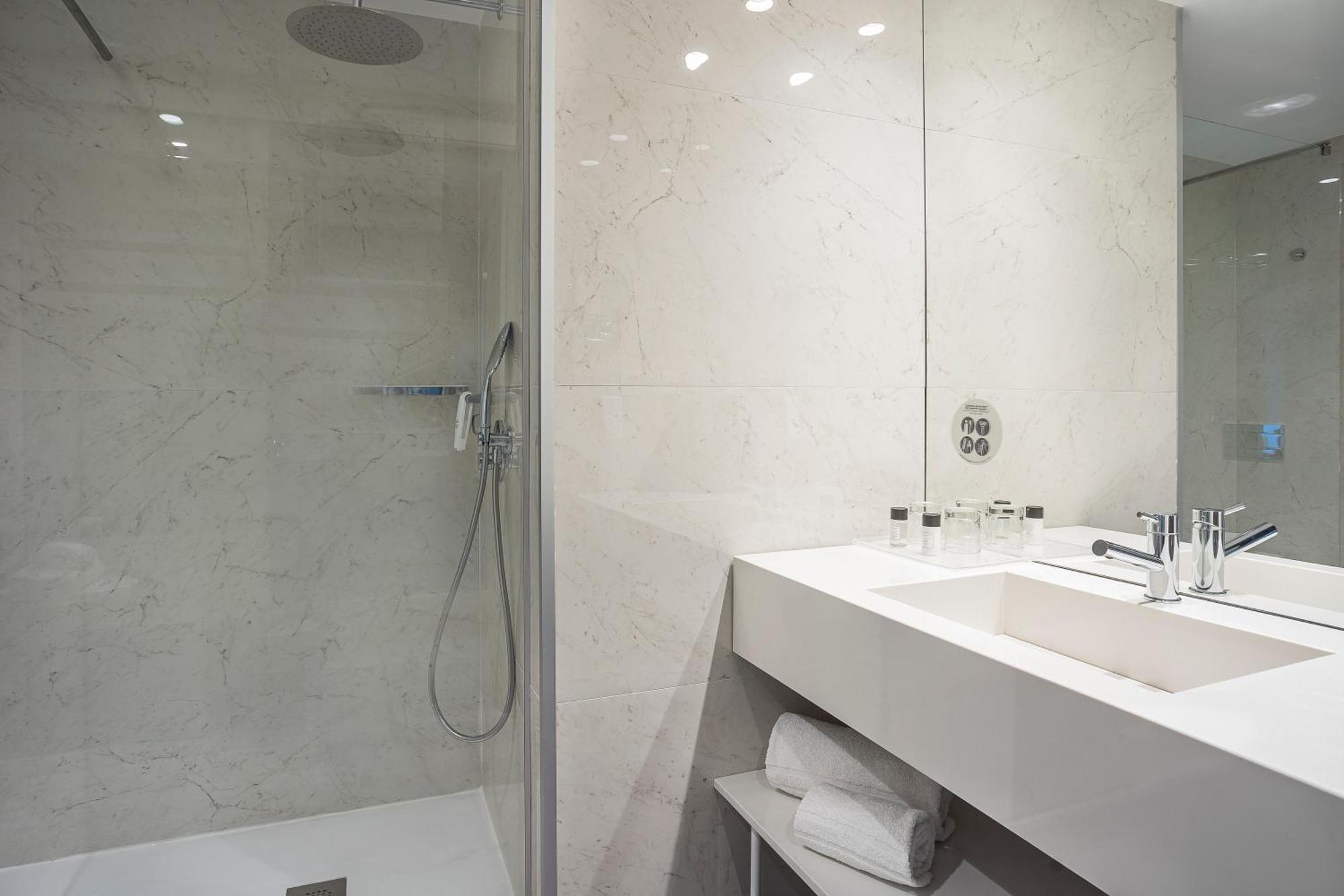 Economy Double or Twin Room