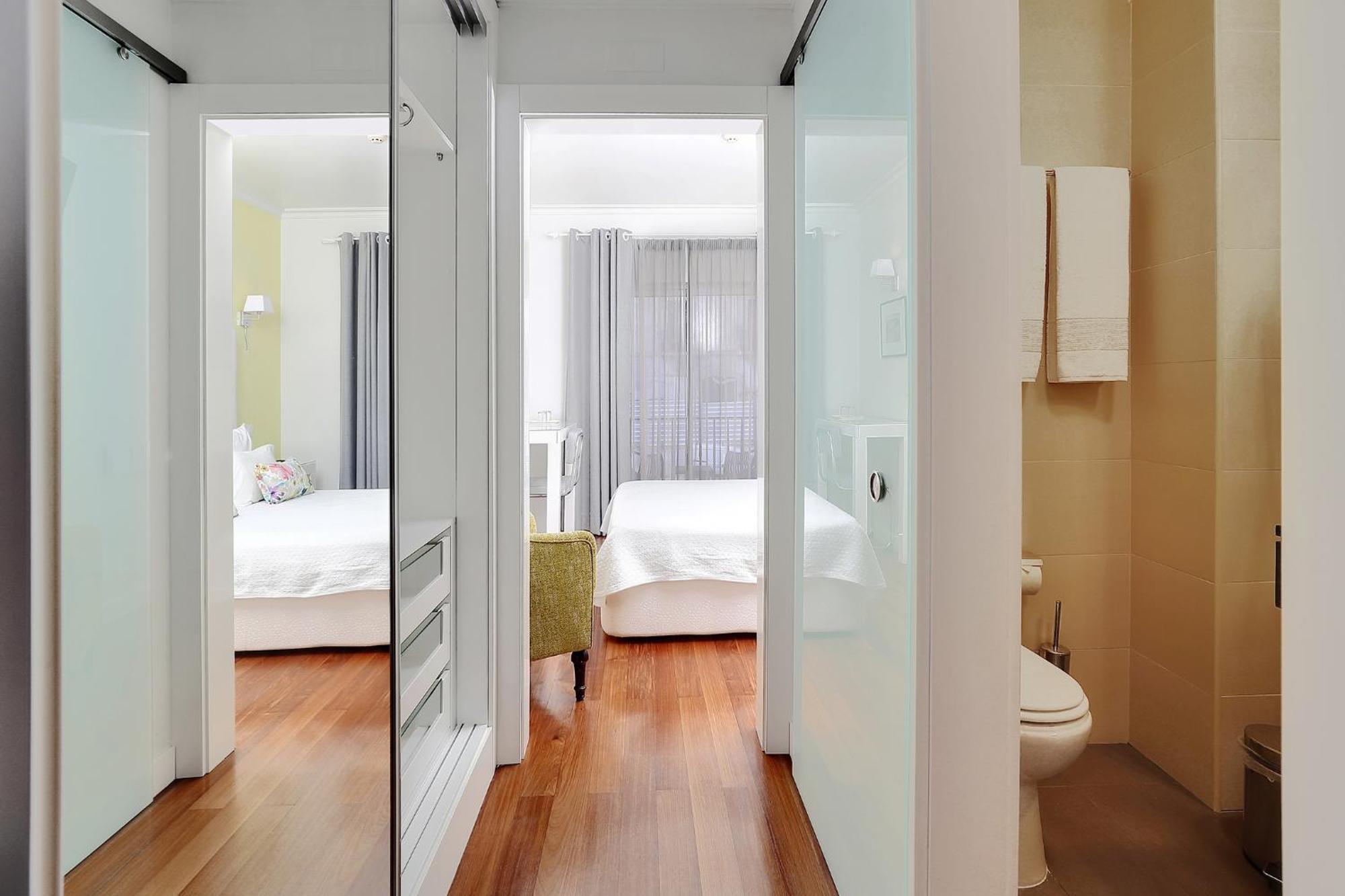 Doppelzimmer mit Landblick und Balkon