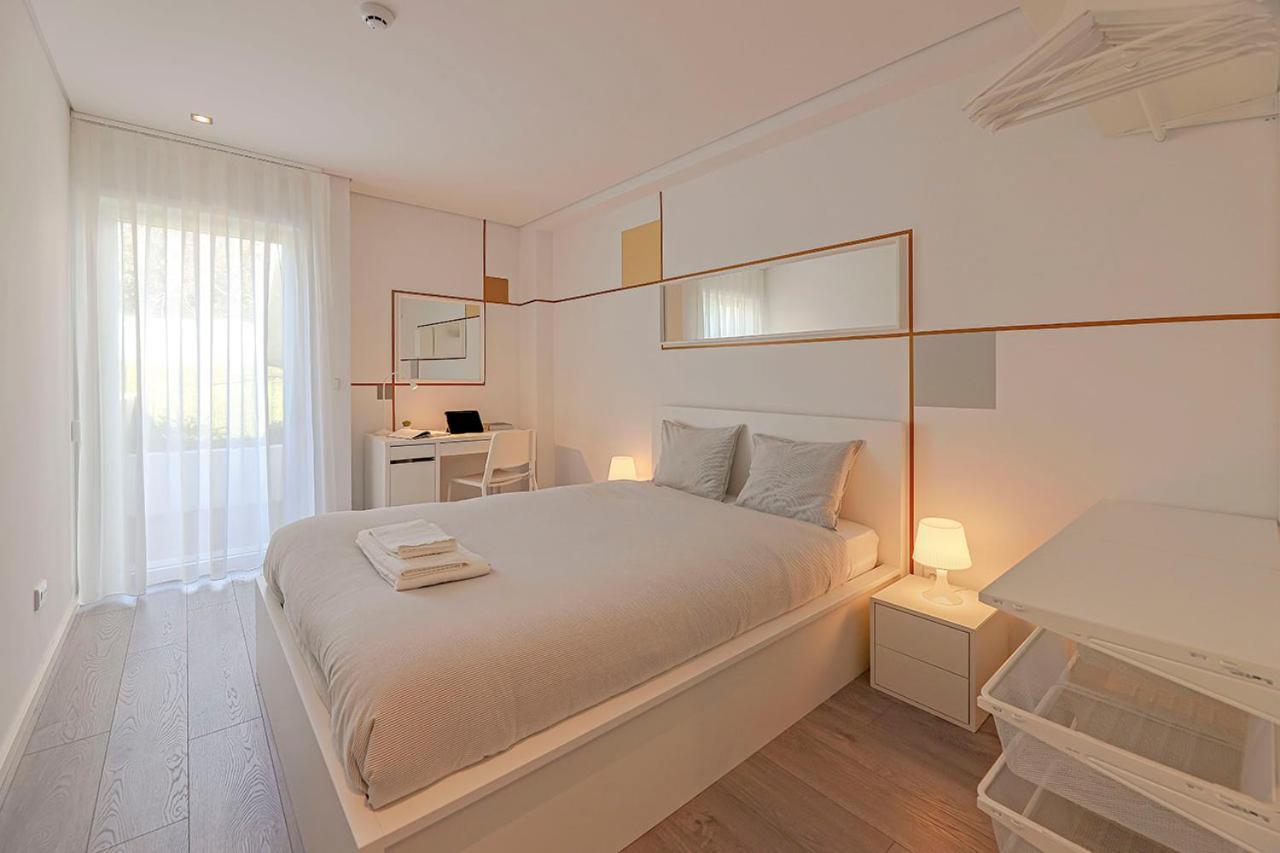 Quarto Standard com 2 Camas de Solteiro e Banheiro Compartilhado