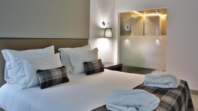 Double Room Terrace River View Ground Floor