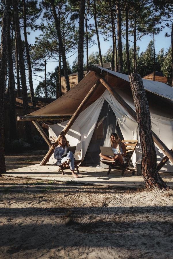 Tent Group,1446297952:JPEG