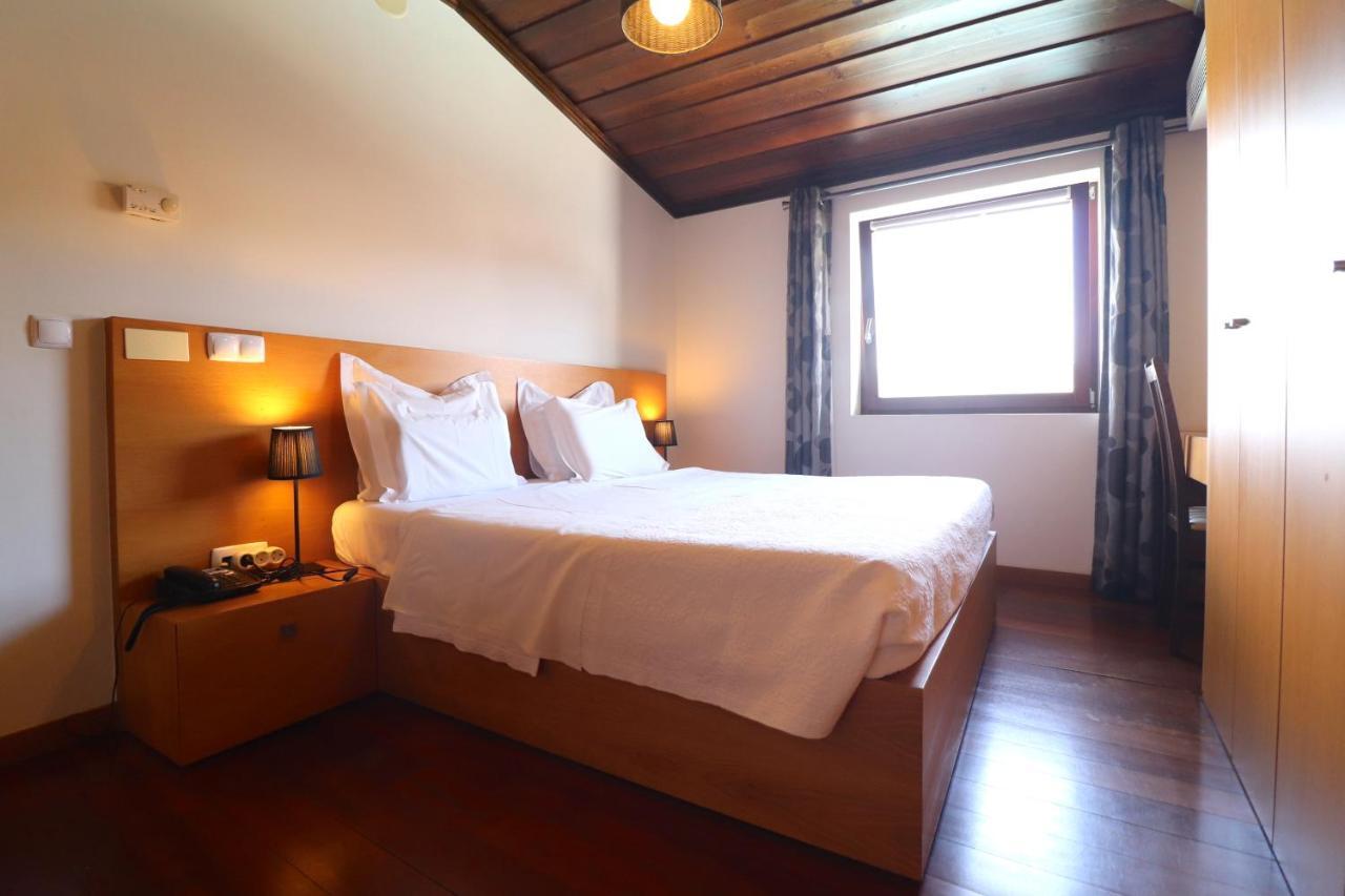 Standard Double Room,1272207388:JPEG