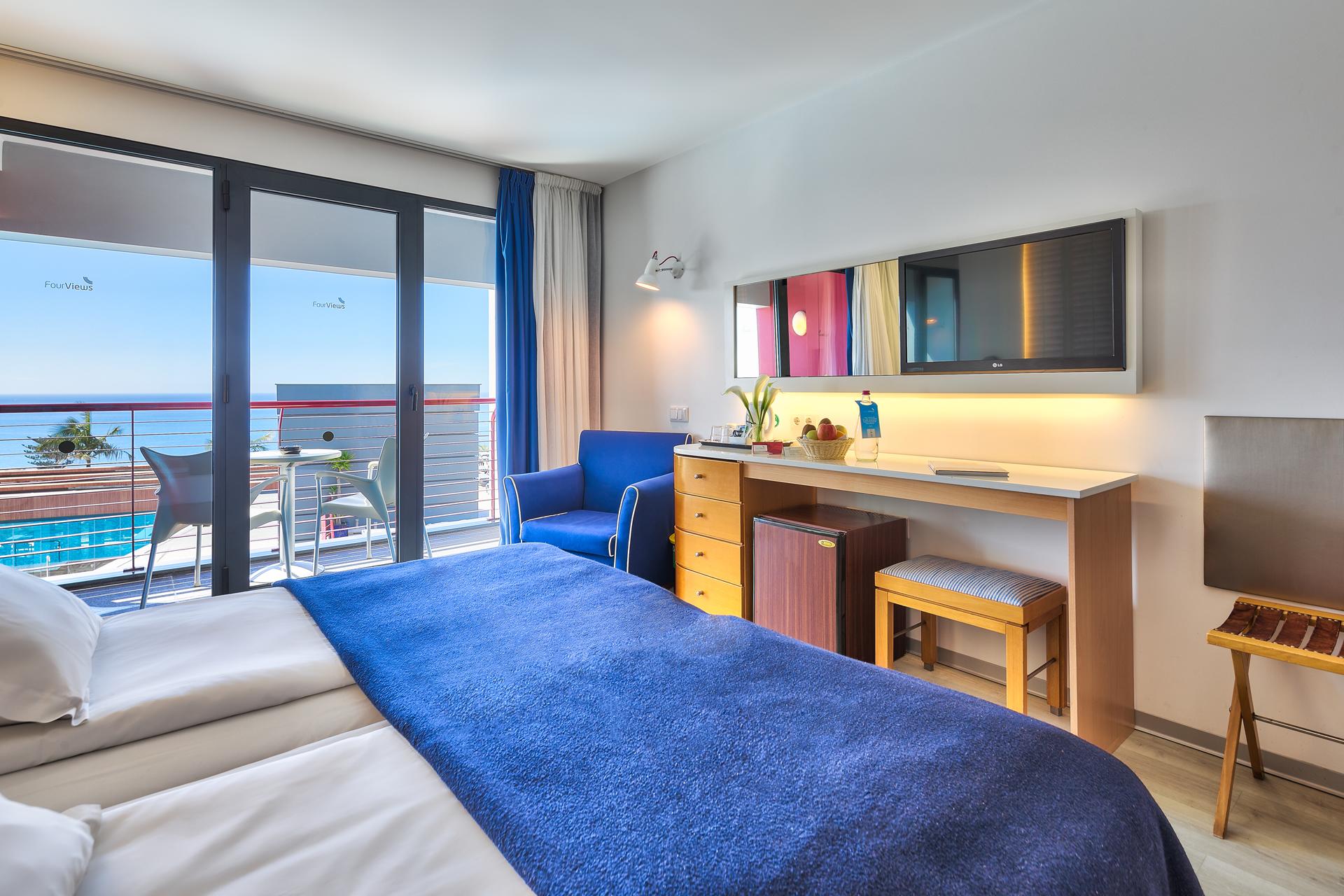 Habitación Doble con vistas al mar