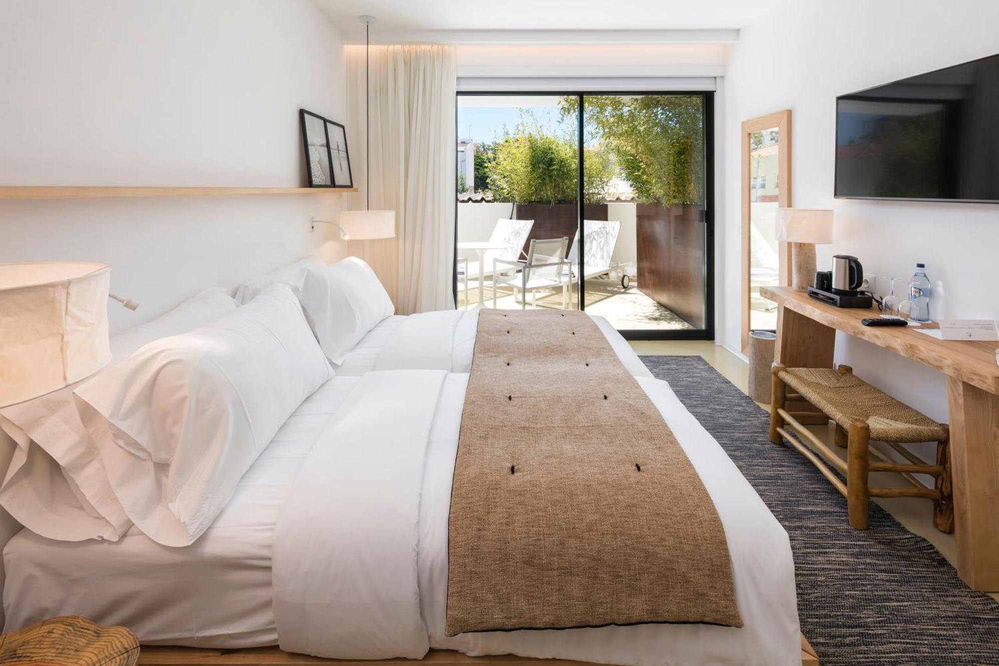 Double or Twin Room City View