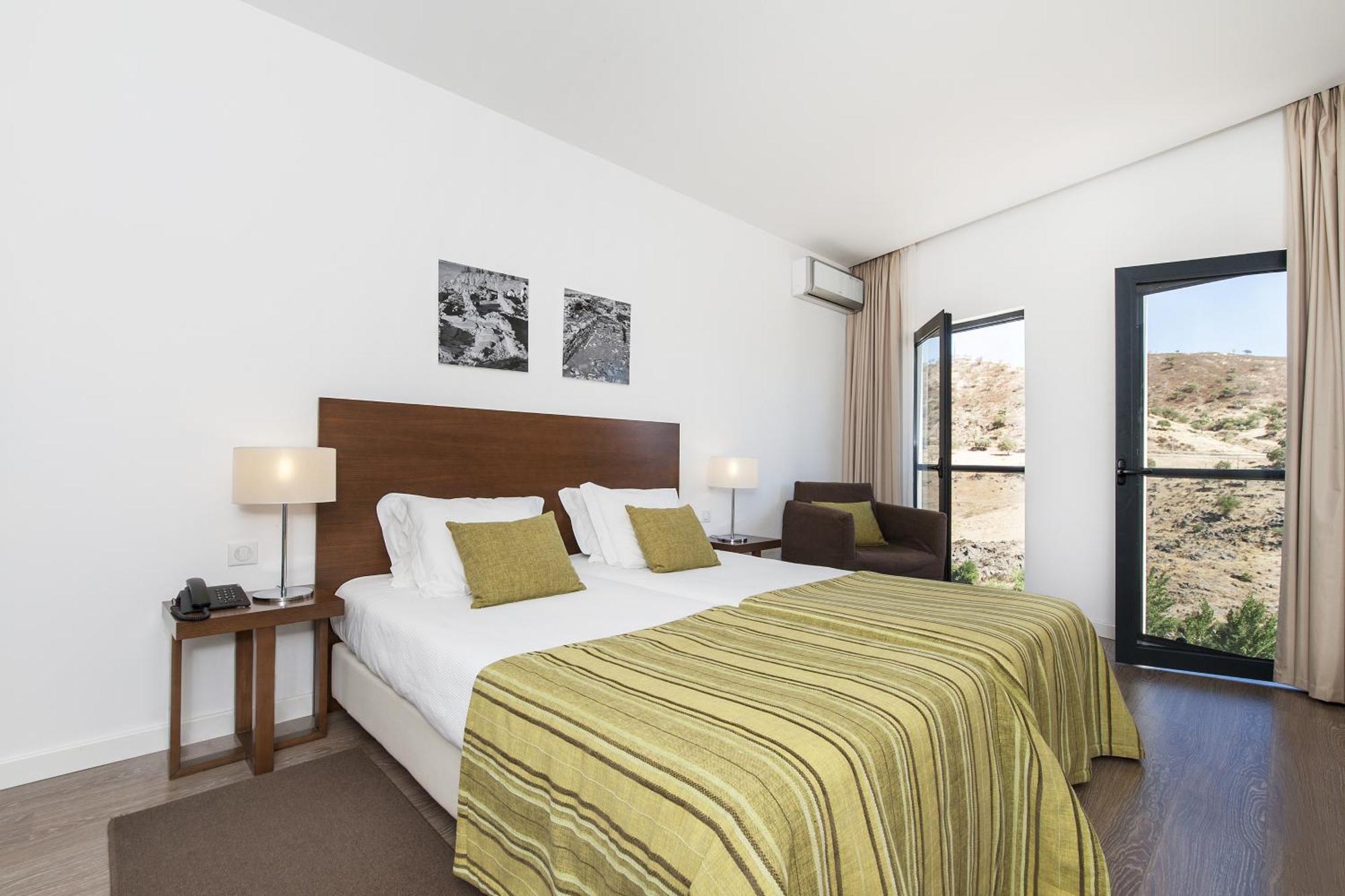 Double or Twin Room with River View,1404104843:JPEG