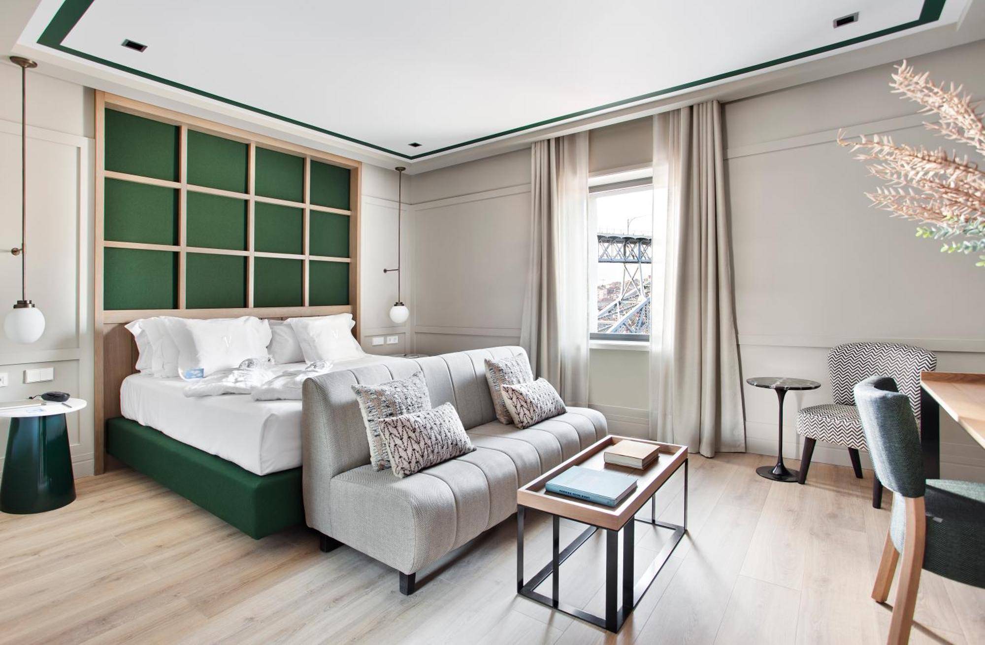 Chambre Triple Supérieure - Vue Partielle