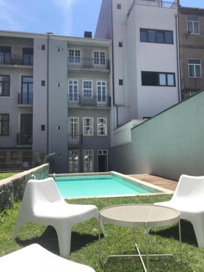 Apartamento con vistas a la piscina