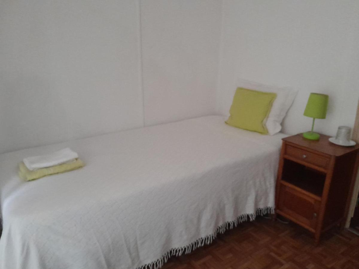 Chambre Simple avec Salle de Bains Commune