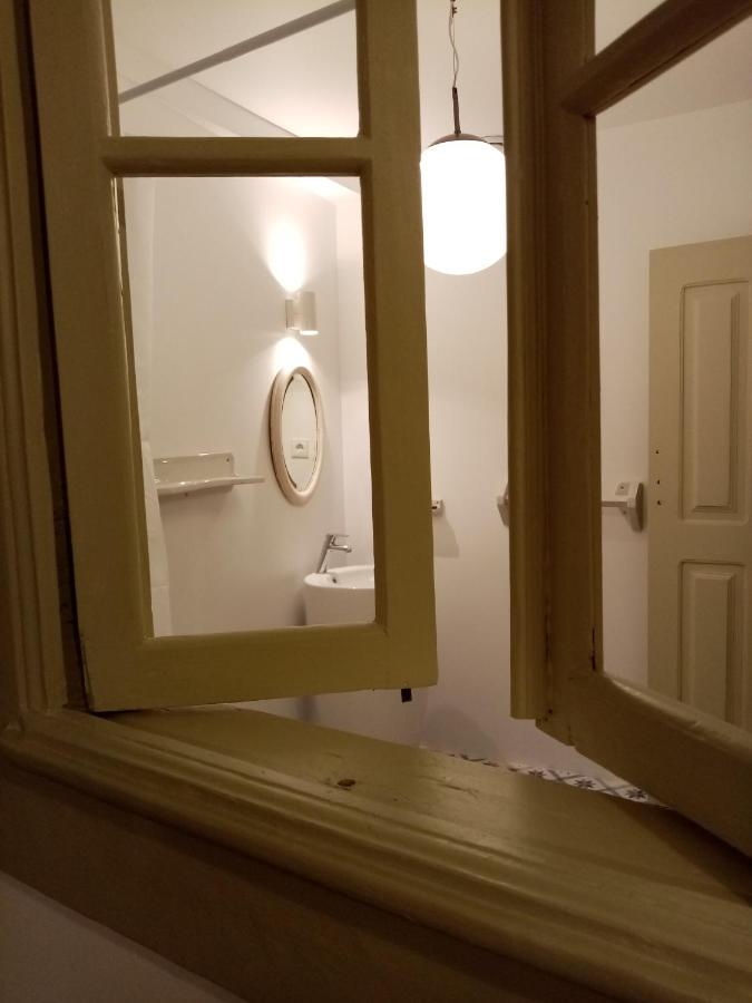 Single Room,1333924982:JPEG