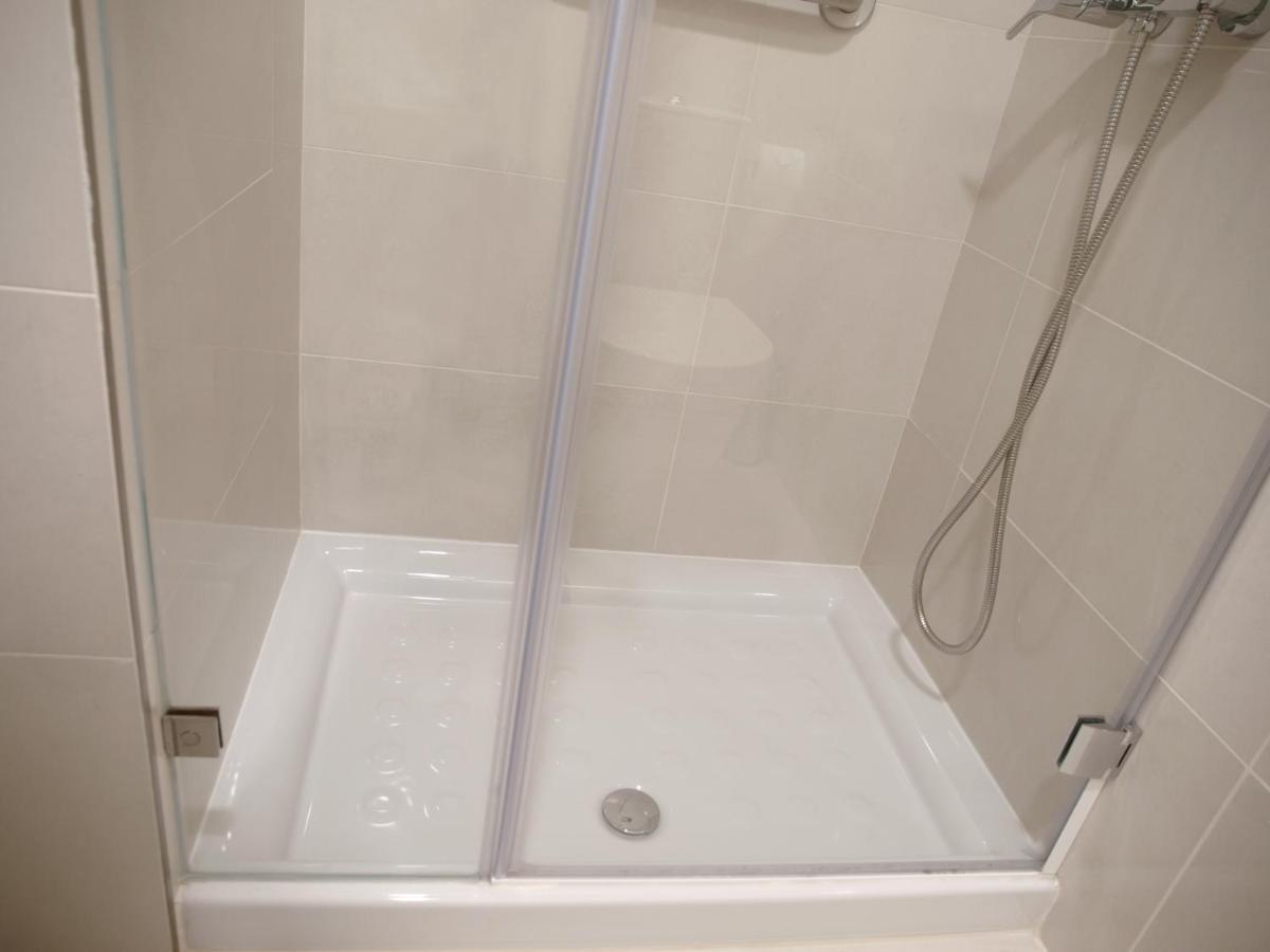 Quarto Individual