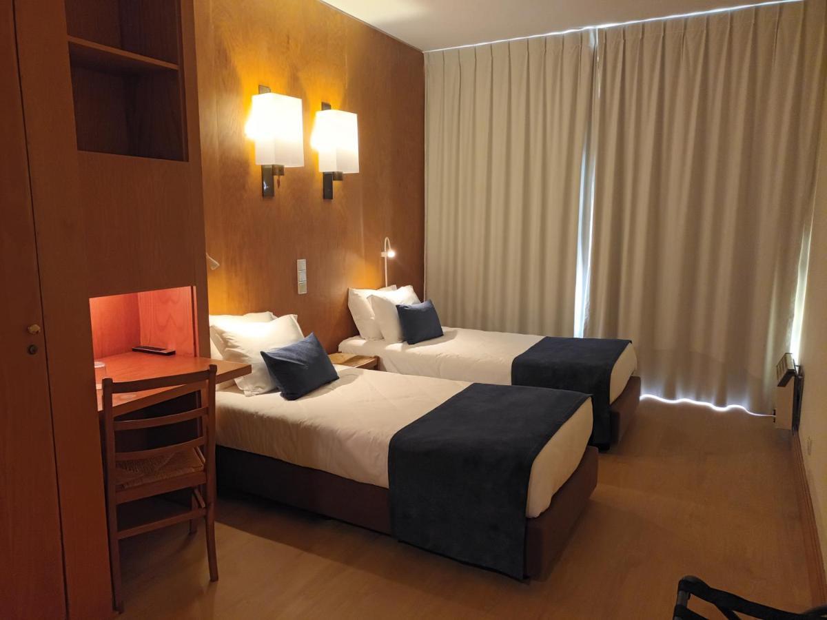 Superior Double or Twin Room,1350229577:JPEG