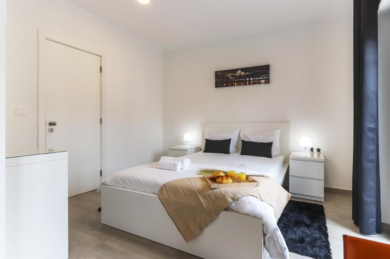 Chambre Triple avec Salle de Bains Privative