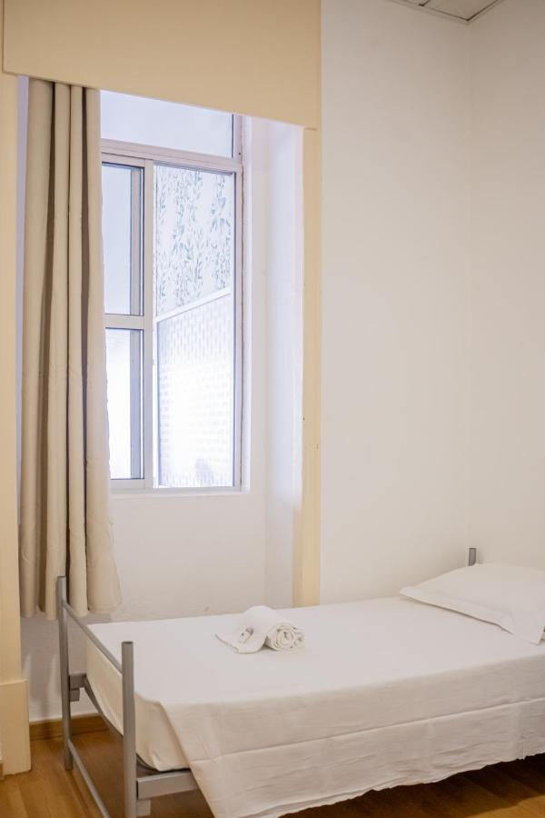 Habitación Doble con baño compartido - 1 o 2 camas