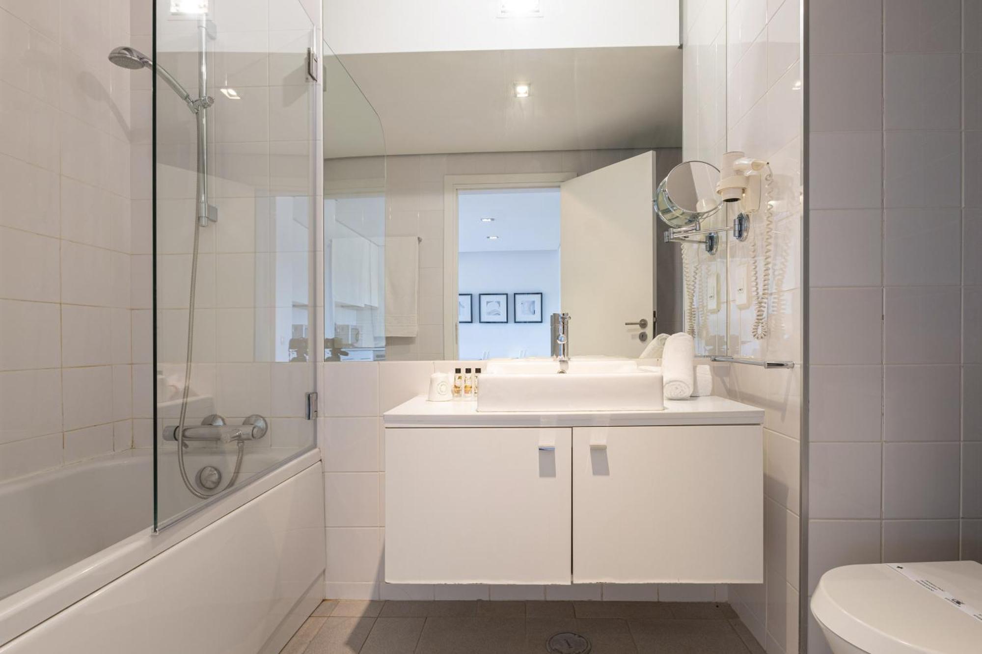 Appartement met Uitzicht op het Zwembad