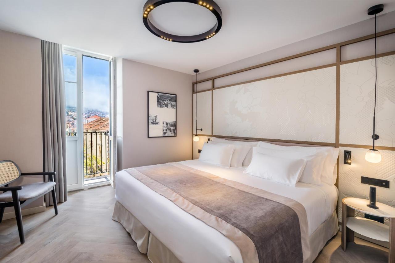 Quarto Duplo ou Twin Deluxe com Vista Cidade