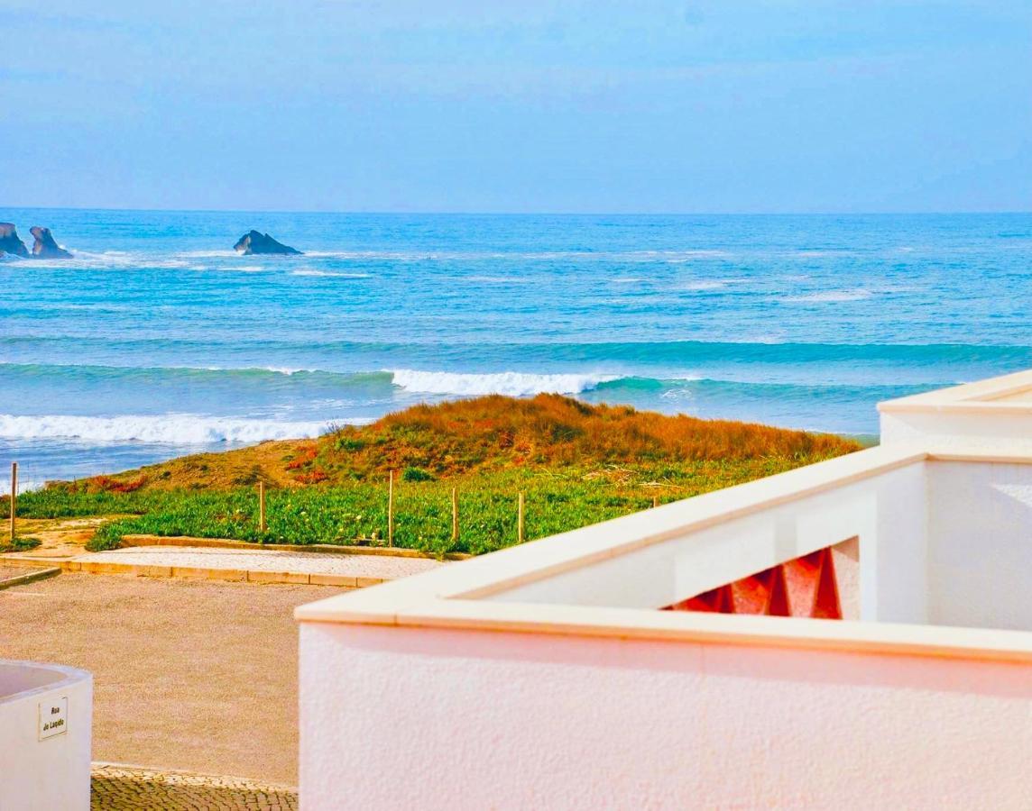 Quarto Duplo com Varanda e Vista Mar