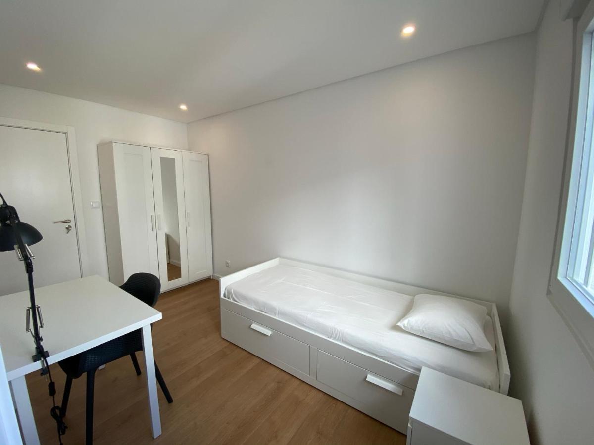 Single Room with Private Bathroom