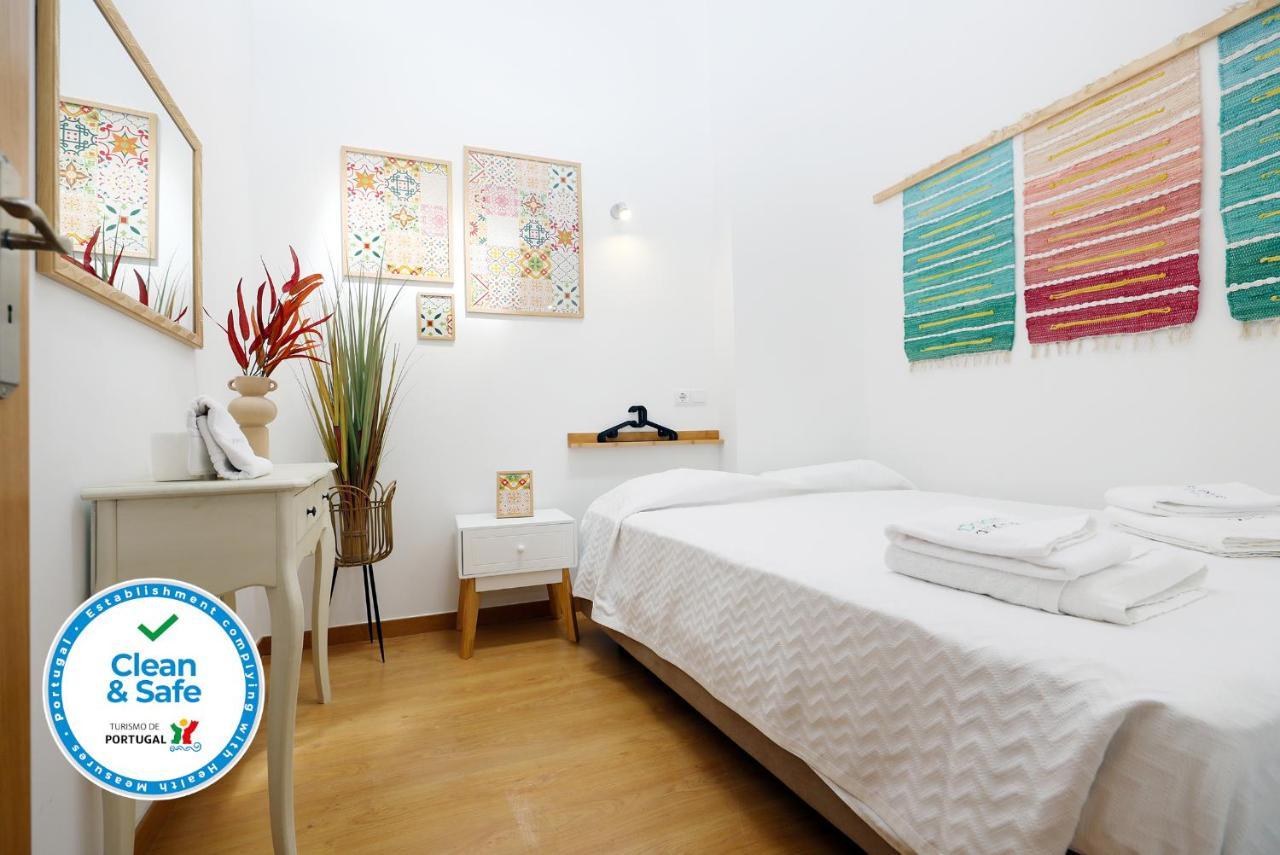 Quarto Duplo com Banheiro Compartilhado