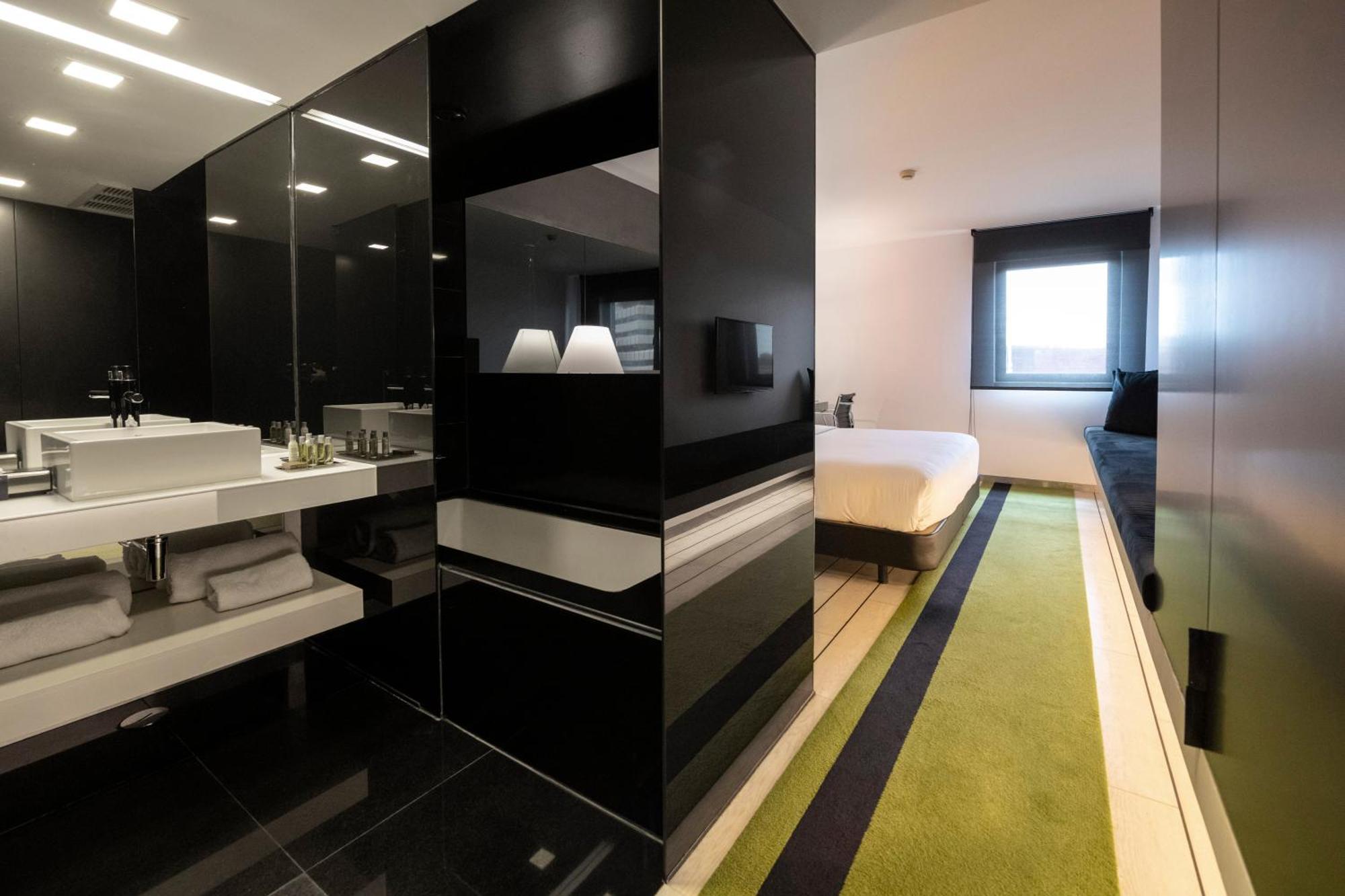 Quarto com Cama King-size