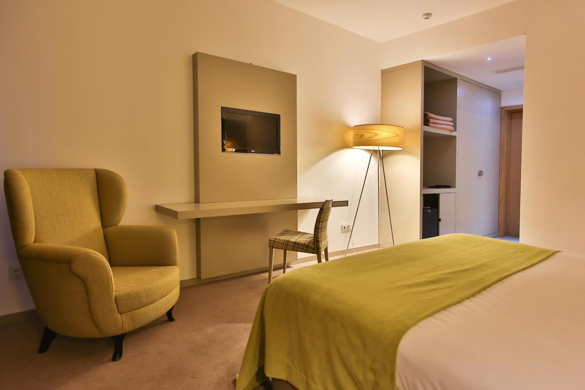 Double or Twin Room Balcony River View
