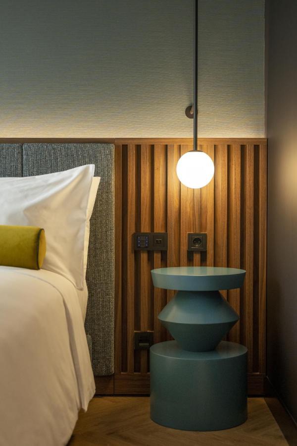 Deluxe Twin Room with City View