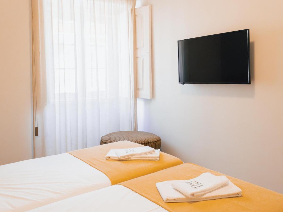 Quarto Duplo ou Twin com Casa de Banho Privativa